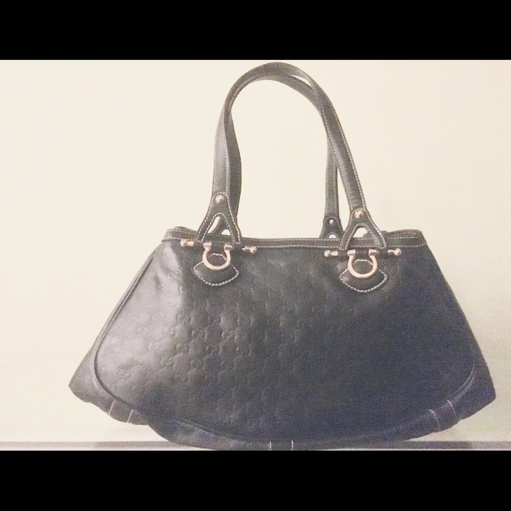 Gucci large leather tote guccissima